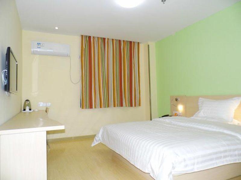 7Days Inn Qingdao Development Zone Jinshatan Exterior photo
