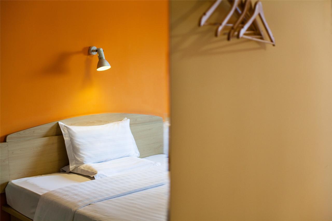 7Days Inn Qingdao Development Zone Jinshatan Room photo